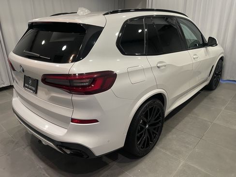 Certified 2023 BMW X5 xDrive40i w/ Executive Package image 6