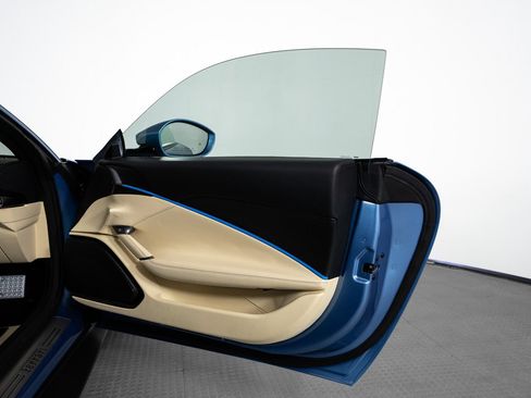 Used 2023 Ferrari Roma RWD image 33