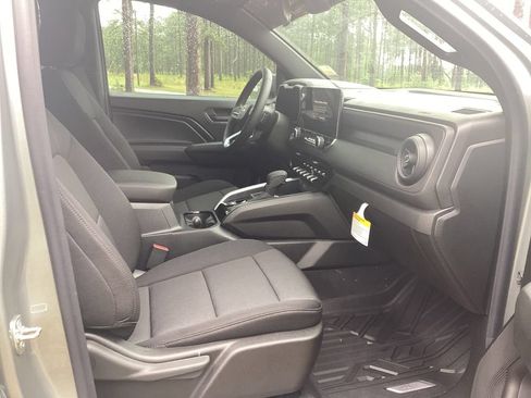 New 2026 Chevrolet Colorado W/T w/ WT Custom Package RWD image 19