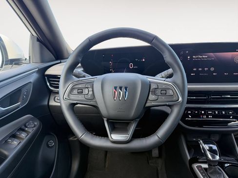 New 2026 Buick Envista Avenir FWD image 12