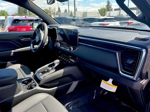 New 2025 GMC Canyon Elevation w/ Convenience Package image 22