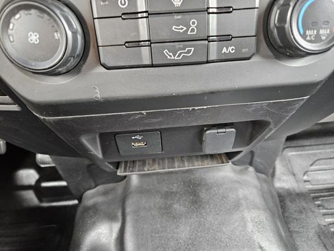 Used 2019 Ford F150 XL w/ Equipment Group 101A Mid image 38