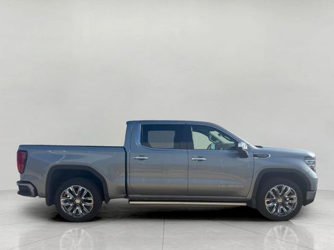 Used 2023 GMC Sierra 1500 Denali w/ Denali Reserve Package image 9