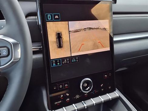 New 2026 GMC Terrain Elevation w/ Technology Package II image 9