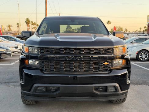 Used 2020 Chevrolet Silverado 1500 Custom AWD/4WD image 16