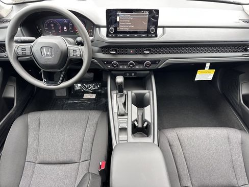 New 2025 Honda Accord SE image 11