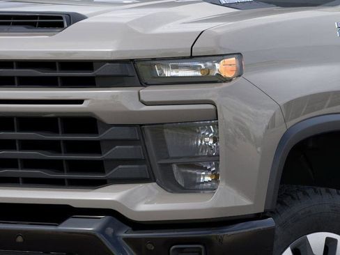New 2026 Chevrolet Silverado 2500 Custom w/ Custom Value Package AWD/4WD image 10