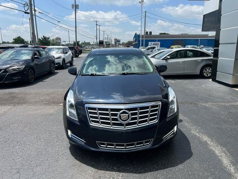 Used 2013 Cadillac XTS Premium AWD/4WD image 8