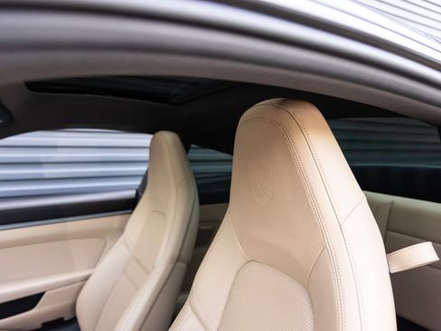 Certified 2021 Porsche 911 Carrera S RWD image 23