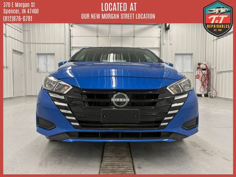 Used 2024 Nissan Versa SV w/ Trunk Package FWD image 5