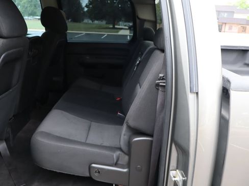 Used 2014 Chevrolet Silverado 3500 LT w/ Interior Plus Package AWD/4WD image 21