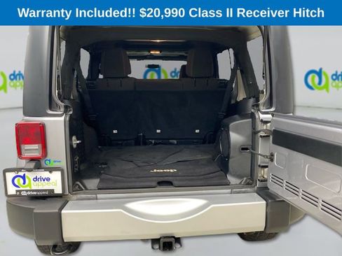 Used 2014 Jeep Wrangler Unlimited Sahara w/ Dual Top Group AWD/4WD image 14