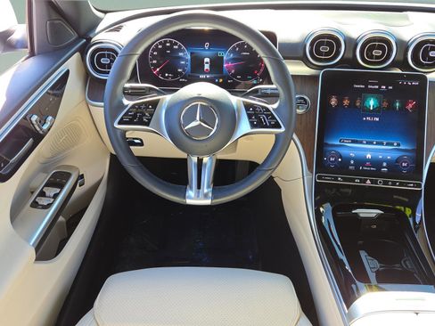 Used 2024 Mercedes-Benz C 300 Sedan image 12