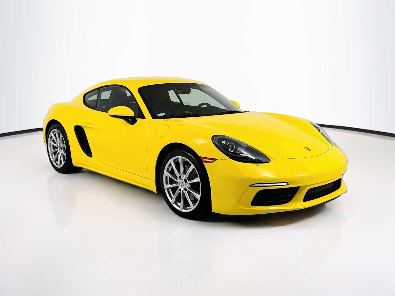 Certified 2023 Porsche 718 Cayman RWD image 7