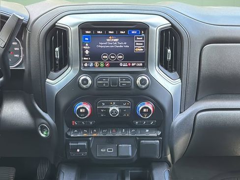 Used 2021 GMC Sierra 1500 SLT w/ SLT Premium Plus Package image 23