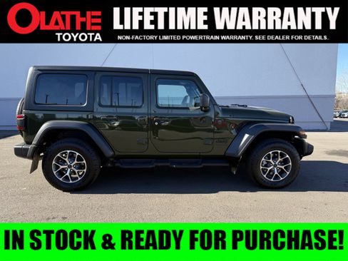 Used 2024 Jeep Wrangler Sport S image 1