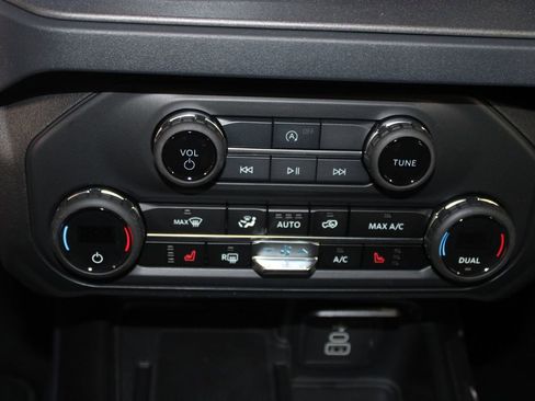 New 2026 Ford Bronco Big Bend AWD/4WD image 41