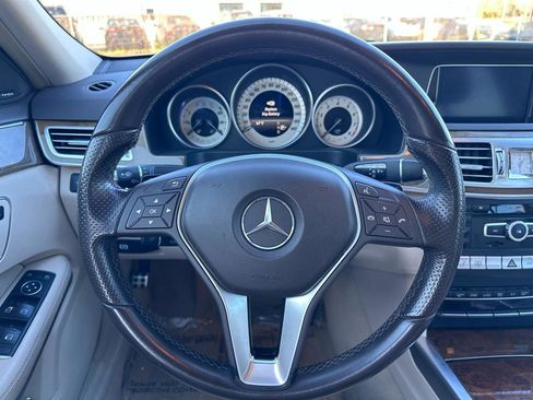 Used 2014 Mercedes-Benz E 350 Sedan image 30