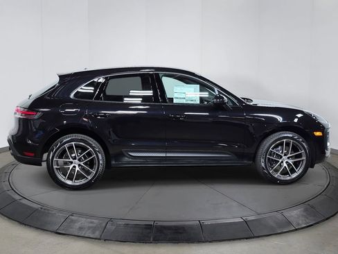 New 2026 Porsche Macan AWD/4WD image 8