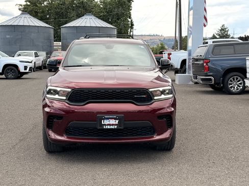 Used 2025 Dodge Durango GT w/ Blacktop Package AWD/4WD image 2