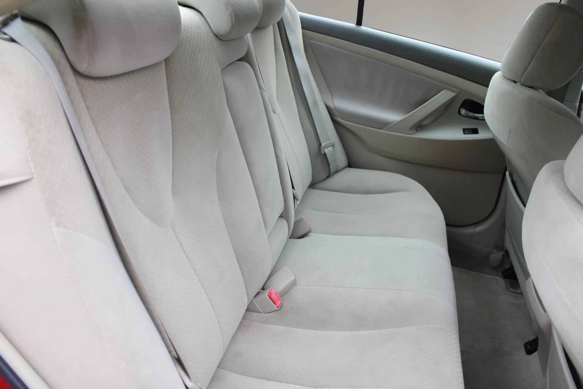 Used 2009 Toyota Camry LE FWD image 25