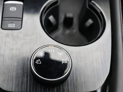 Used 2023 Nissan Rogue SL w/ SL Premium Package image 26