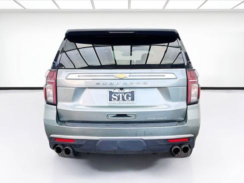 Used 2023 Chevrolet Suburban Premier image 5