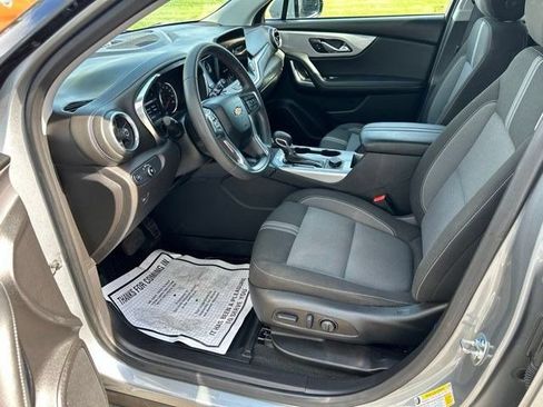 Used 2024 Chevrolet Blazer LT w/ Convenience Package FWD image 13