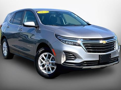 Used 2023 Chevrolet Equinox LT AWD/4WD image 10