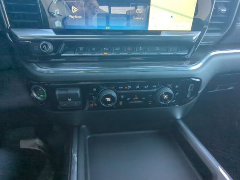 Used 2025 Chevrolet Silverado 2500 LTZ w/ LTZ Premium Package image 14