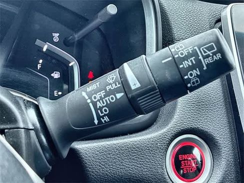 Used 2019 Honda CR-V Touring image 28