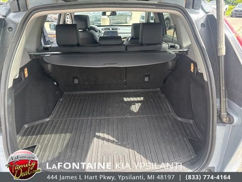 Used 2022 Honda CR-V Touring image 12