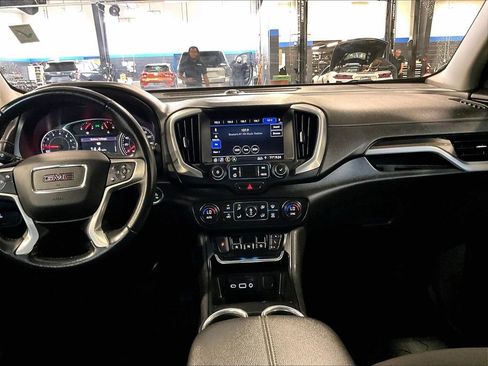 Used 2021 GMC Terrain SLE w/ Driver Convenience Package AWD/4WD image 18