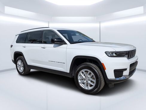 New 2026 Jeep Grand Cherokee L Laredo w/ Trailer Tow Package RWD image 1