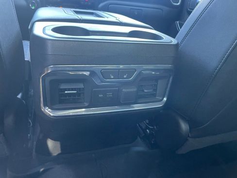 Used 2020 GMC Sierra 2500 AT4 w/ AT4 Premium Package image 24