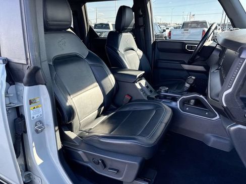 Used 2021 Ford Bronco First Edition AWD/4WD image 25