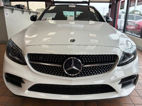 Used 2019 Mercedes-Benz C 300 4MATIC Sedan image 5