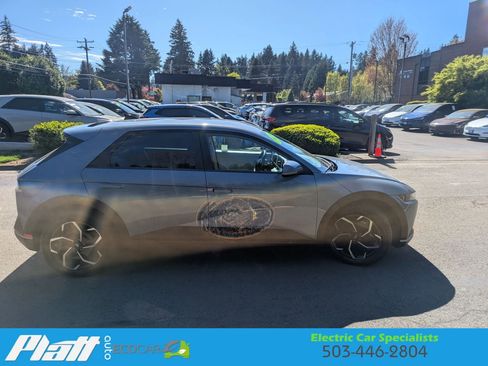 Used 2024 Hyundai Ioniq 5 SEL image 8