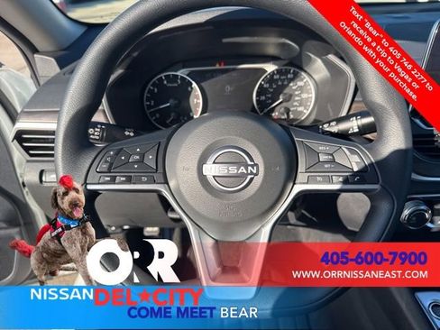 New 2025 Nissan Altima 2.5 SV image 17