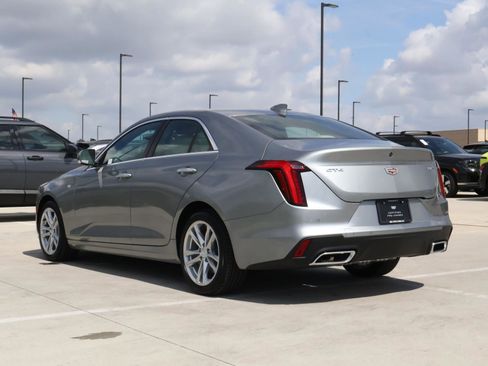 Used 2026 Cadillac CT4 Luxury image 3