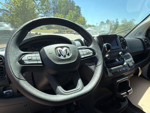 New 2026 RAM ProMaster 2500 w/ Convenience Group image 20