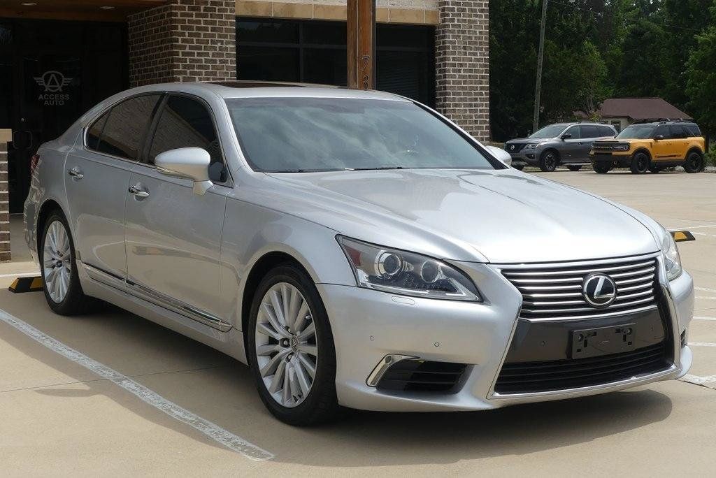 Used 2014 Lexus LS 460 w/ Comfort Package RWD image 7
