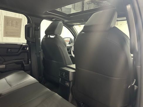 Used 2025 Toyota 4Runner TRD Off-Road Premium w/ Tow Technology Package image 53