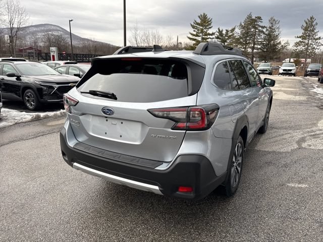 Used 2023 Subaru Outback Limited AWD/4WD image 21