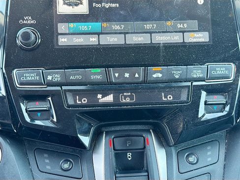 Used 2019 Honda Odyssey EX image 16