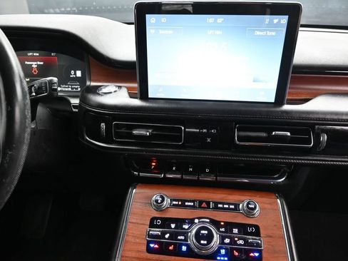 Used 2020 Lincoln Aviator Reserve w/ Equipment Group 201A RWD image 29