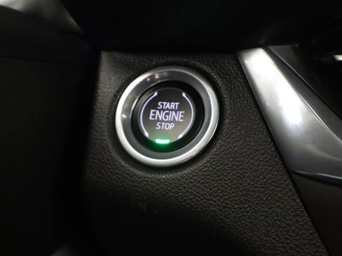 Used 2025 Buick Envista Preferred w/ Convenience I Package FWD image 32