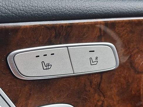 Used 2020 Mercedes-Benz E 450 4MATIC Wagon image 28