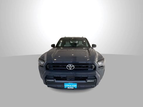 New 2026 Toyota 4Runner SR5 AWD/4WD image 3