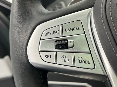 Certified 2024 BMW X7 xDrive40i w/ Premium Package image 20